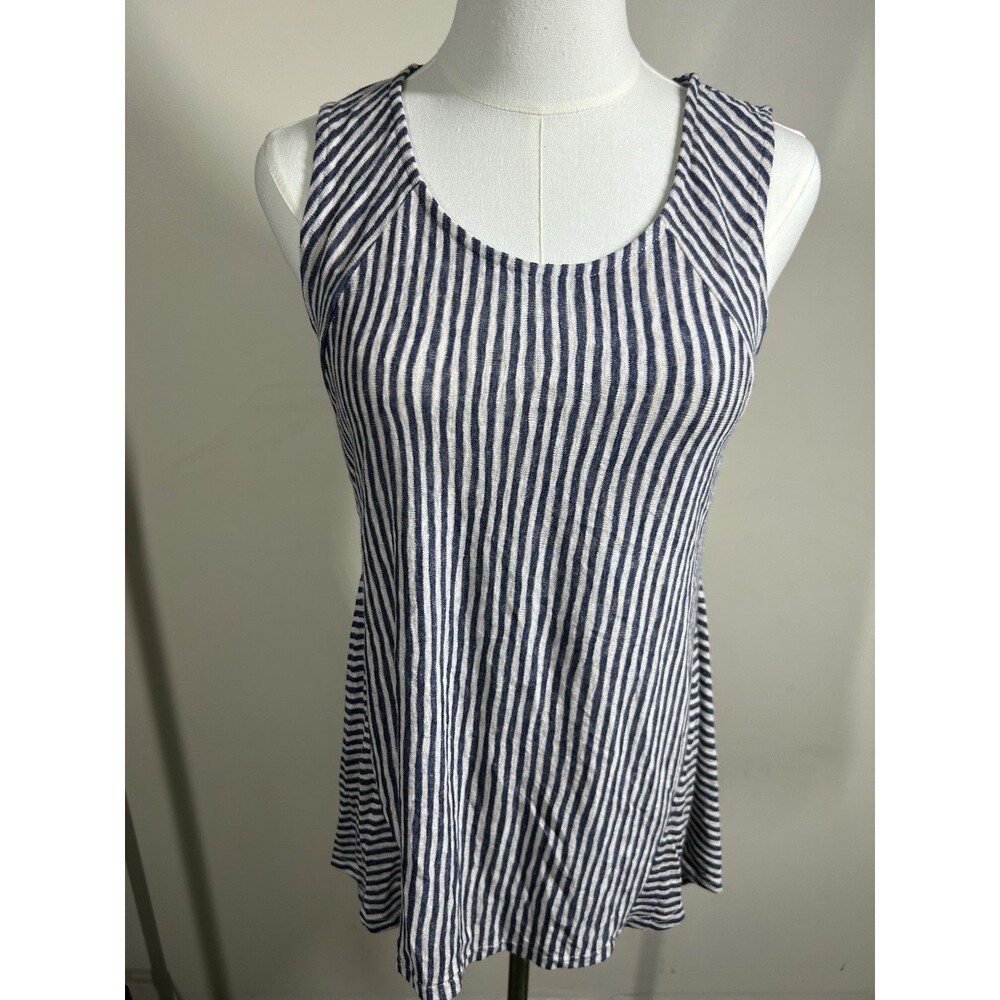 W5 Womens Sleeveless Blouse Size 8 Blue and White Stripe Stretch NEW 171